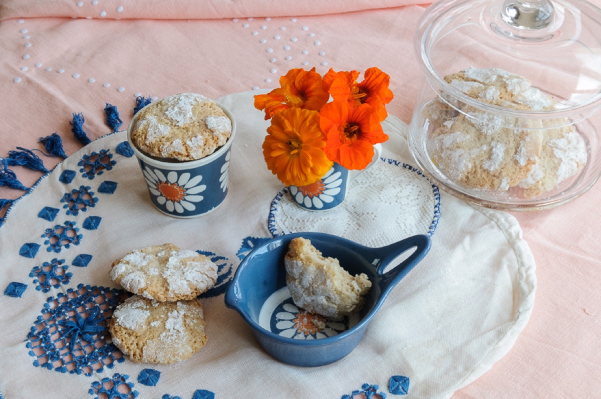 galletas de almendra amarga